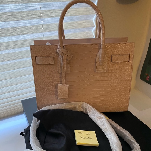 YSL Baby Sac De Jour in shiny Croc Leather SHW - Picture 1 of 8